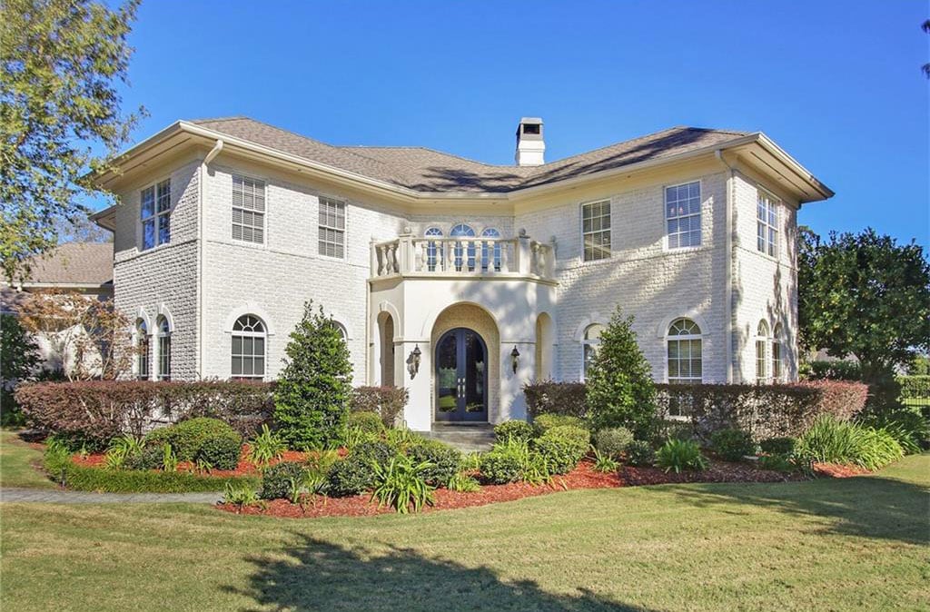 English Turn Community & Neighborhood Information